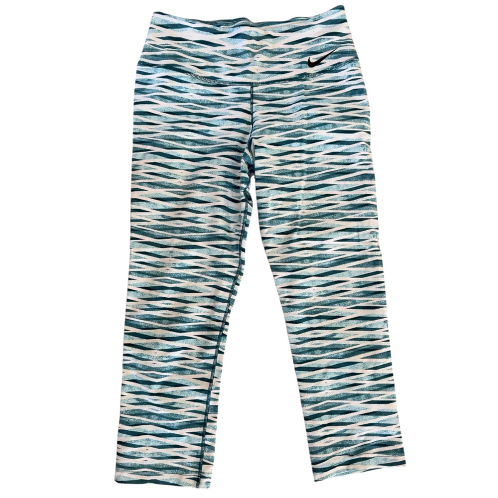 Nike Cropped Leggings